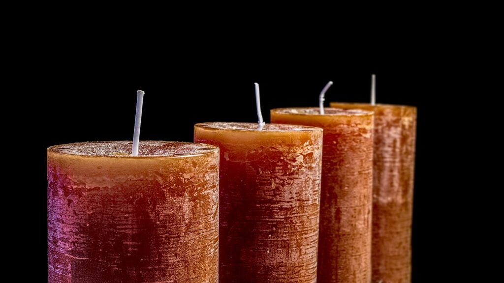 candles, wicks, wax-2993936.jpg